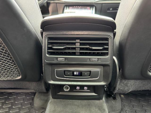 used 2021 Audi Q7 car, priced at $28,900