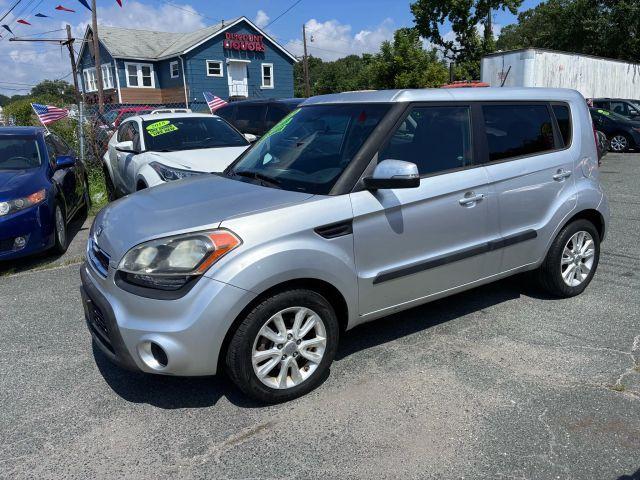 used 2013 Kia Soul car, priced at $5,895