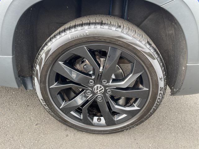 used 2024 Volkswagen Taos car, priced at $22,926