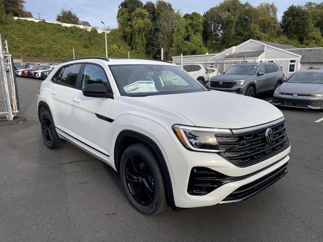 new 2026 Volkswagen Atlas Cross Sport car, priced at $51,487