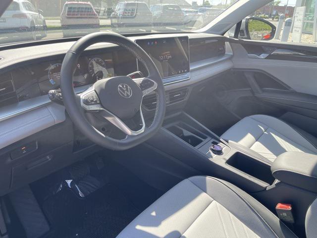 new 2025 Volkswagen Tiguan car, priced at $34,237