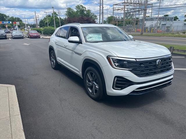 new 2024 Volkswagen Atlas Cross Sport car, priced at $45,844