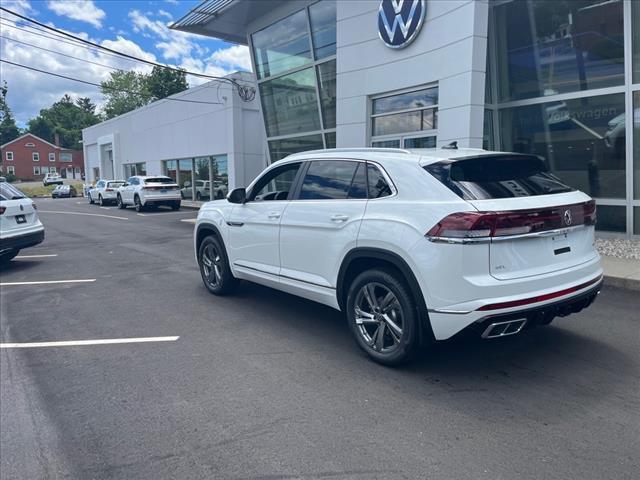 new 2024 Volkswagen Atlas Cross Sport car, priced at $45,844