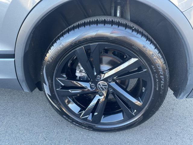used 2024 Volkswagen Tiguan car, priced at $30,643
