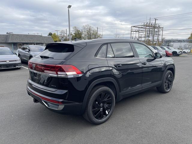 new 2026 Volkswagen Atlas Cross Sport car, priced at $47,142