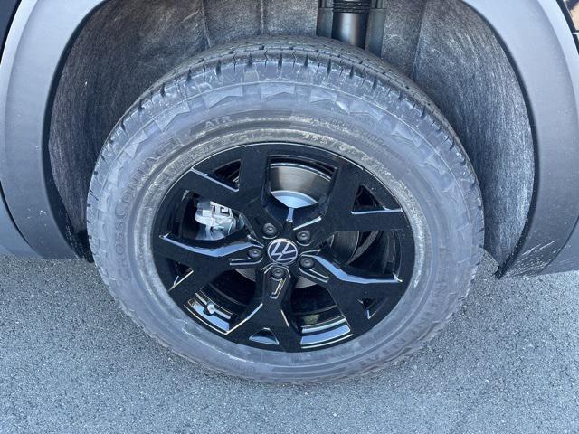 new 2026 Volkswagen Atlas car, priced at $47,233