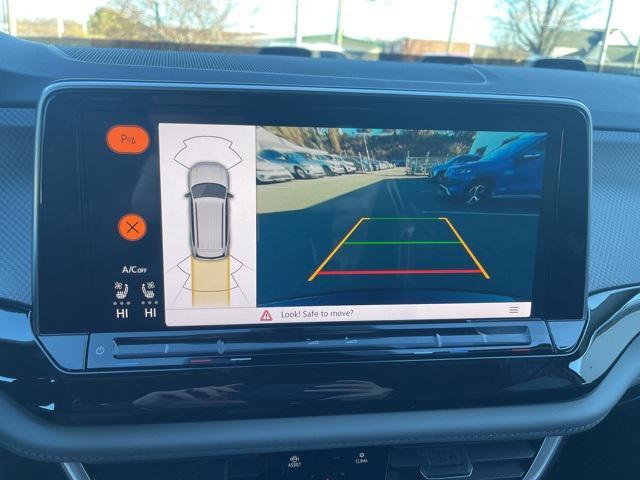 new 2026 Volkswagen Atlas car, priced at $47,233