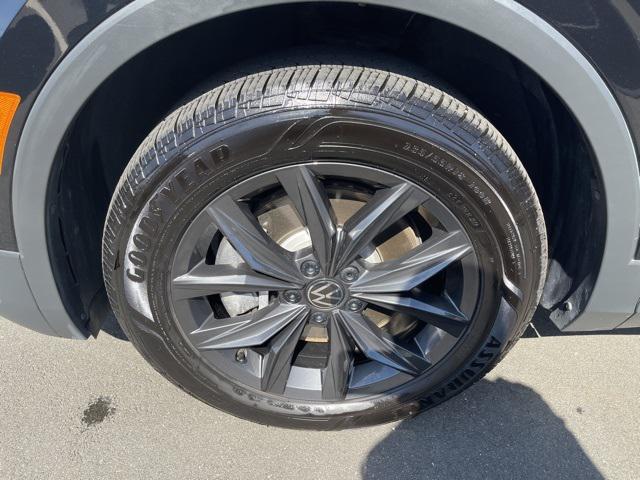 used 2024 Volkswagen Tiguan car, priced at $30,990