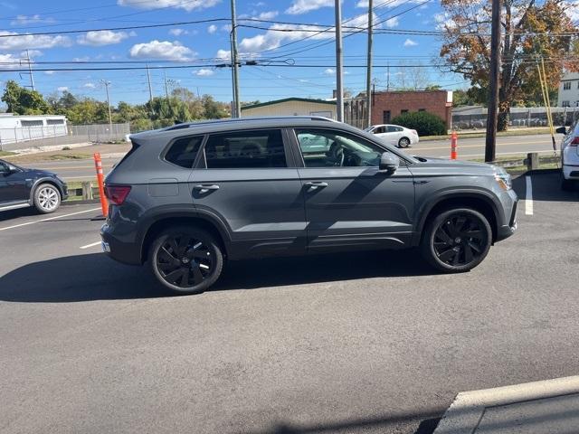 new 2024 Volkswagen Taos car, priced at $36,726