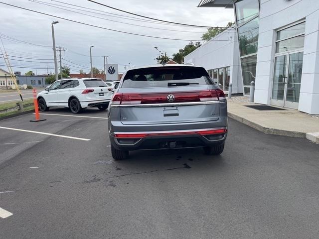 new 2024 Volkswagen Atlas Cross Sport car, priced at $40,697