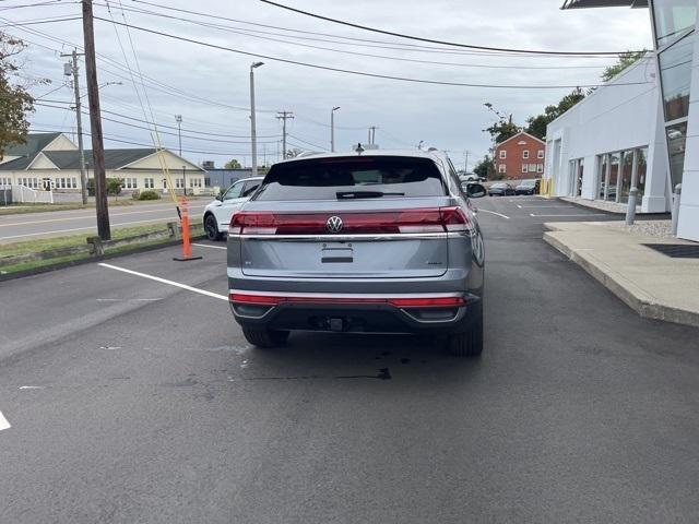 new 2024 Volkswagen Atlas Cross Sport car, priced at $40,697