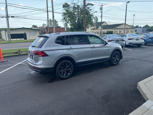 new 2024 Volkswagen Tiguan car, priced at $36,616