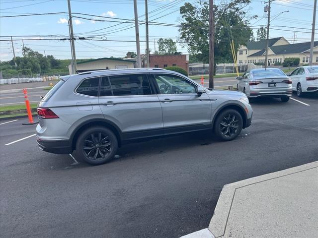 new 2024 Volkswagen Tiguan car, priced at $36,616