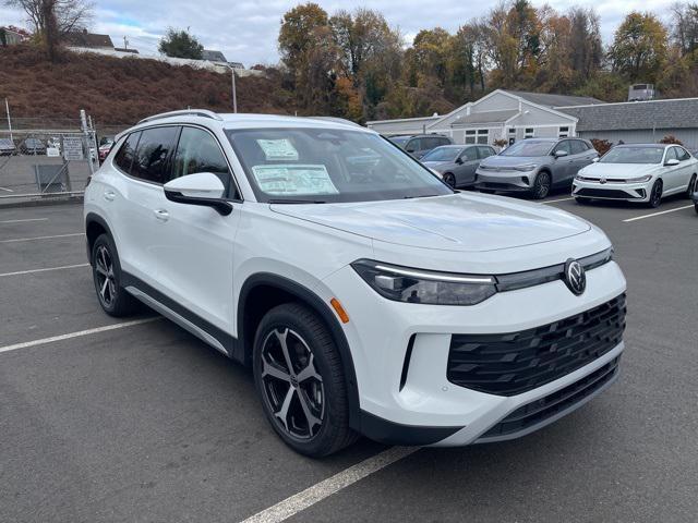 new 2026 Volkswagen Tiguan car, priced at $35,832