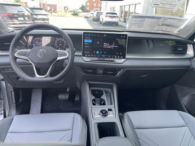 new 2025 Volkswagen Tiguan car, priced at $35,794