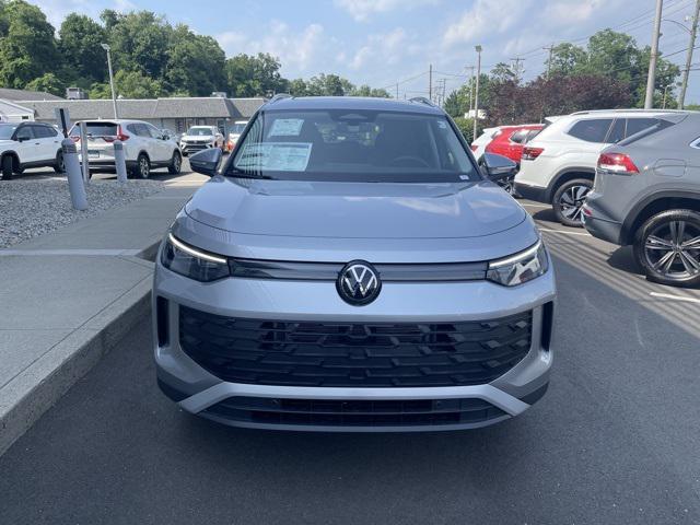 new 2025 Volkswagen Tiguan car, priced at $35,794