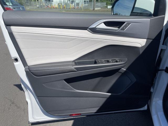 new 2025 Volkswagen Taos car, priced at $35,944
