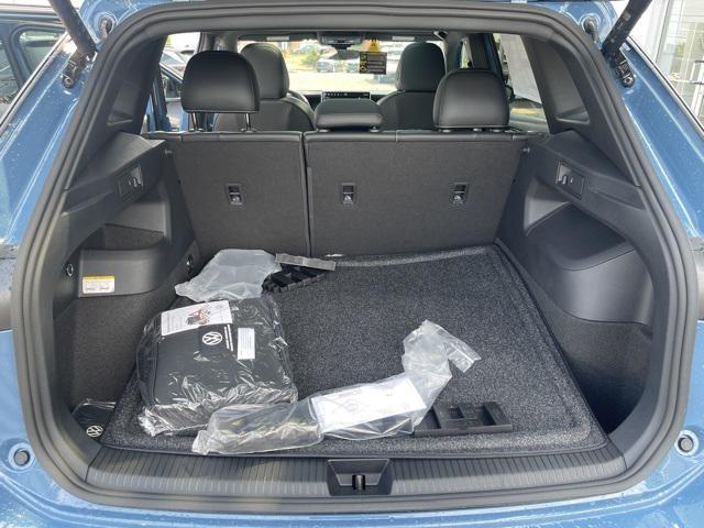 new 2025 Volkswagen Tiguan car, priced at $37,963