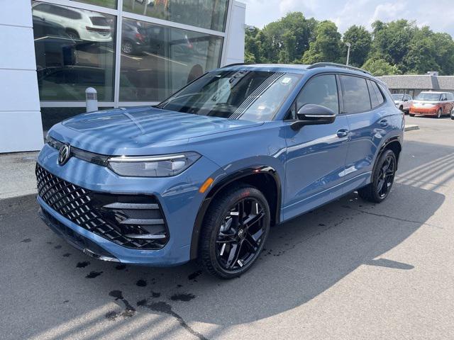 new 2025 Volkswagen Tiguan car, priced at $37,963