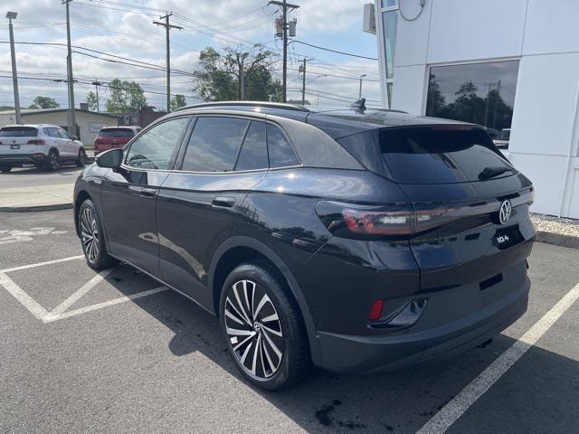 new 2025 Volkswagen ID.4 car, priced at $46,080