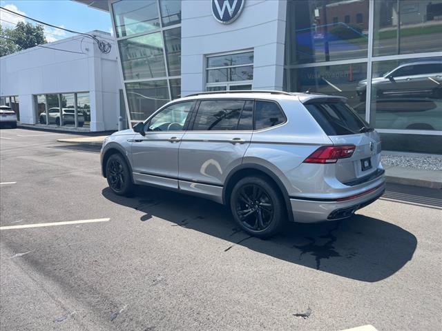 new 2024 Volkswagen Tiguan car, priced at $38,764