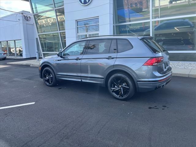 new 2024 Volkswagen Tiguan car, priced at $36,952