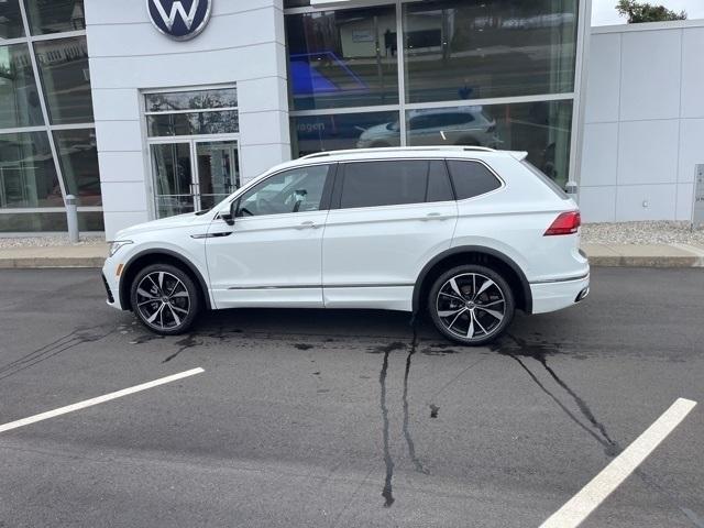 new 2024 Volkswagen Tiguan car, priced at $41,849