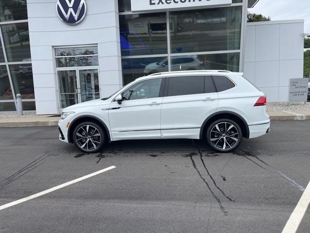 new 2024 Volkswagen Tiguan car, priced at $41,849