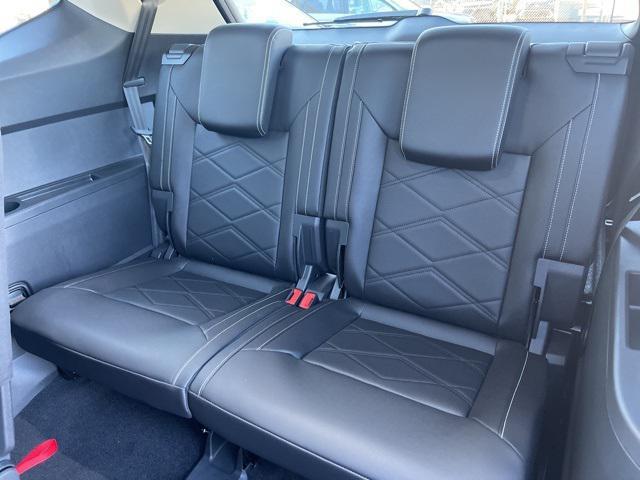 new 2026 Volkswagen Atlas car, priced at $46,301