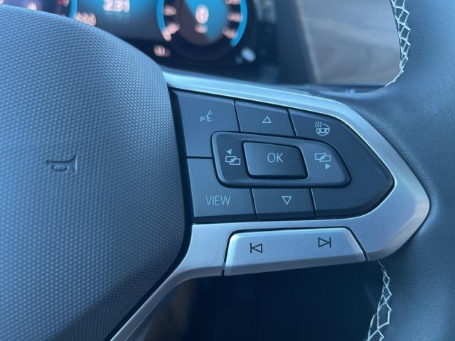 new 2026 Volkswagen Atlas car, priced at $46,301