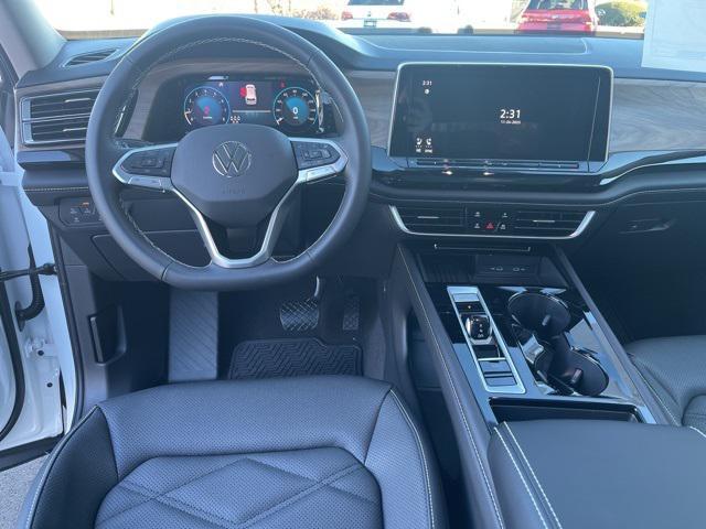 new 2026 Volkswagen Atlas car, priced at $46,301