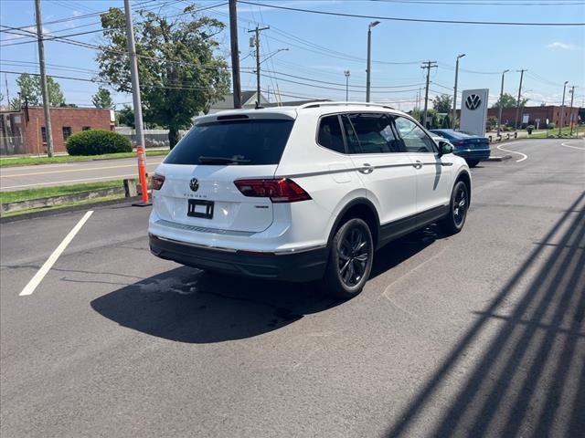 new 2024 Volkswagen Tiguan car, priced at $36,964