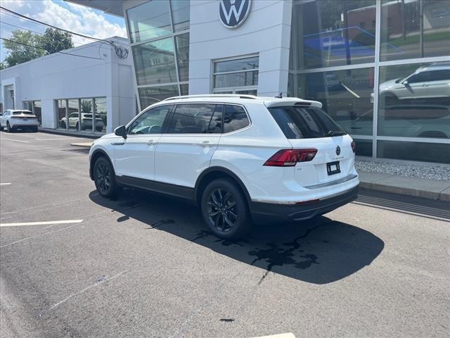 new 2024 Volkswagen Tiguan car, priced at $36,964