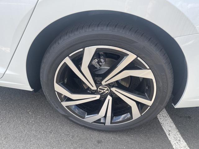 new 2025 Volkswagen Jetta car, priced at $30,186