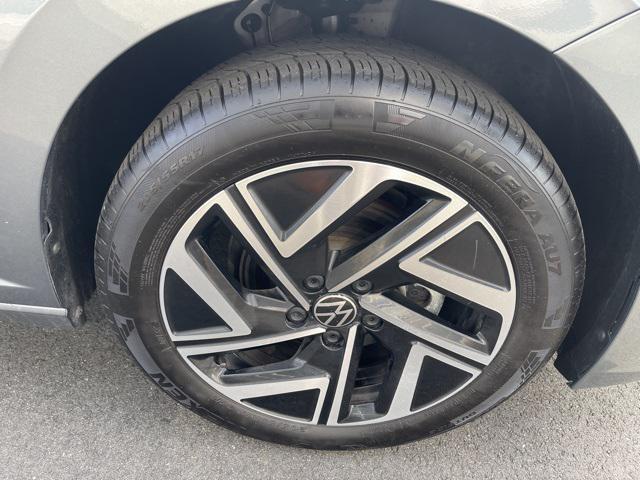 used 2024 Volkswagen Jetta car, priced at $24,998