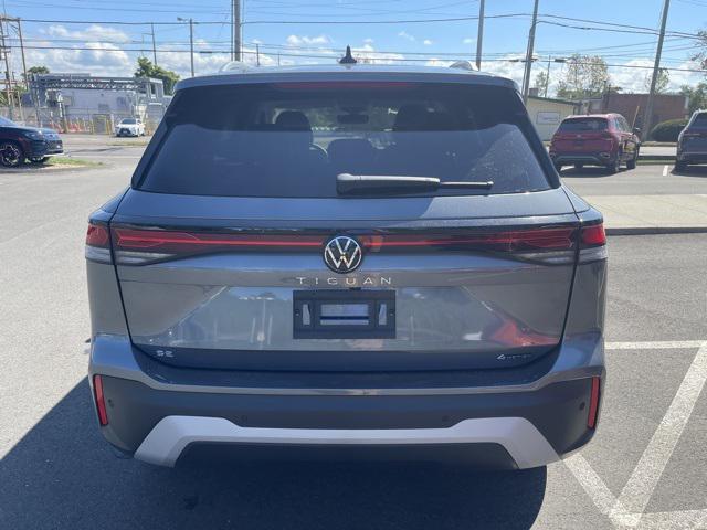 new 2025 Volkswagen Tiguan car, priced at $33,442