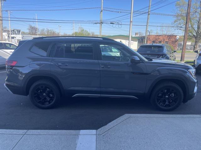 used 2025 Volkswagen Atlas car, priced at $45,288