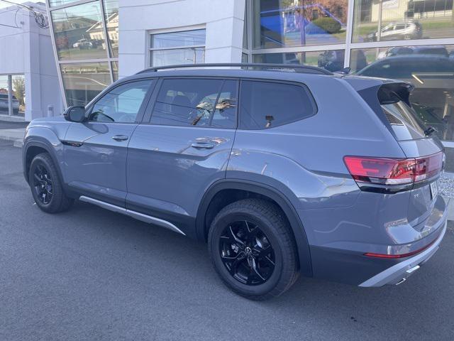 used 2025 Volkswagen Atlas car, priced at $45,288