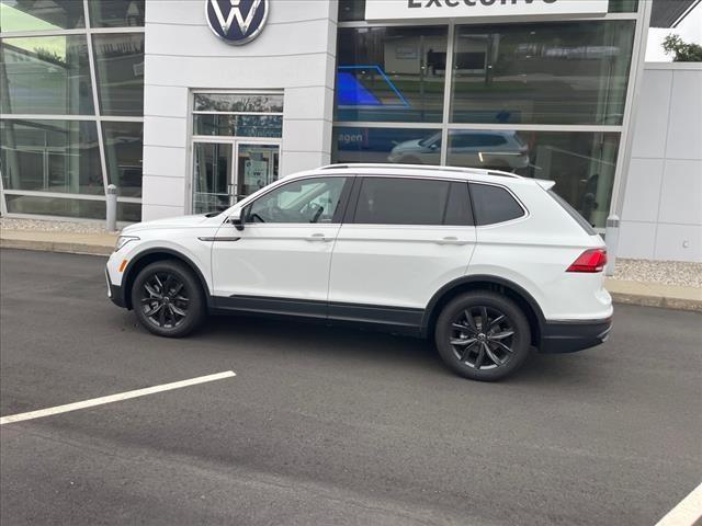 new 2024 Volkswagen Tiguan car, priced at $37,021