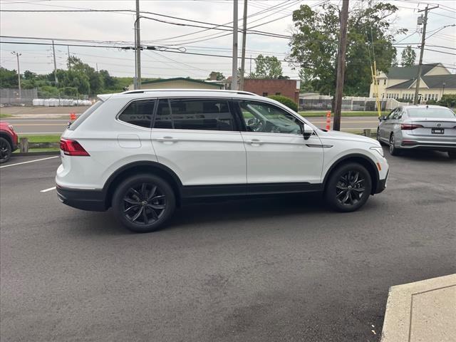 new 2024 Volkswagen Tiguan car, priced at $37,021