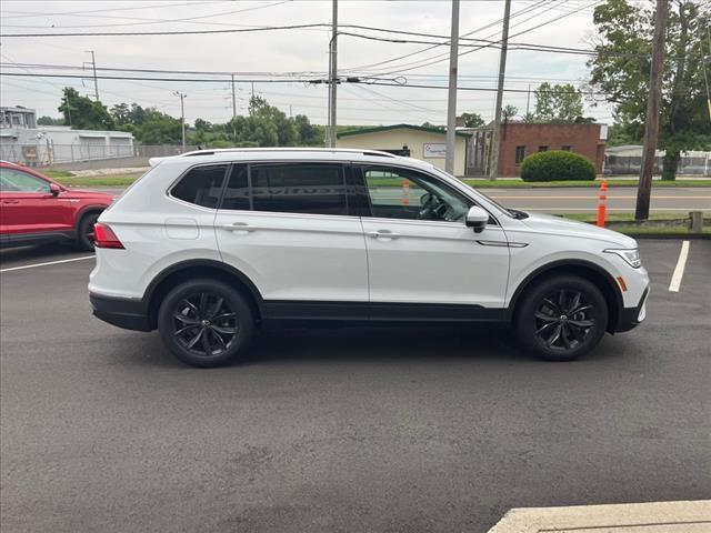 new 2024 Volkswagen Tiguan car, priced at $37,021