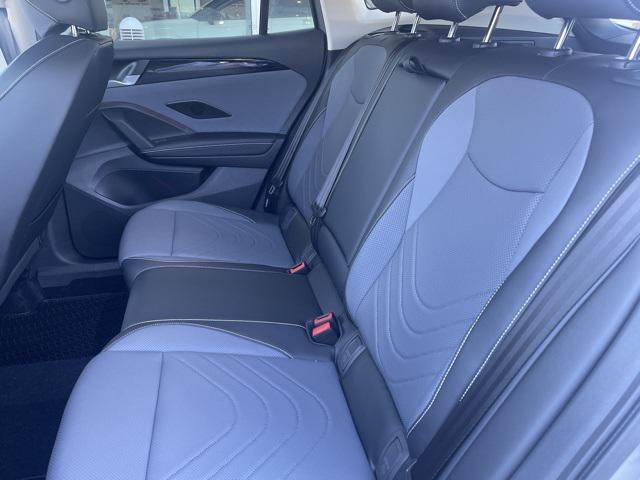 new 2025 Volkswagen Tiguan car, priced at $33,547