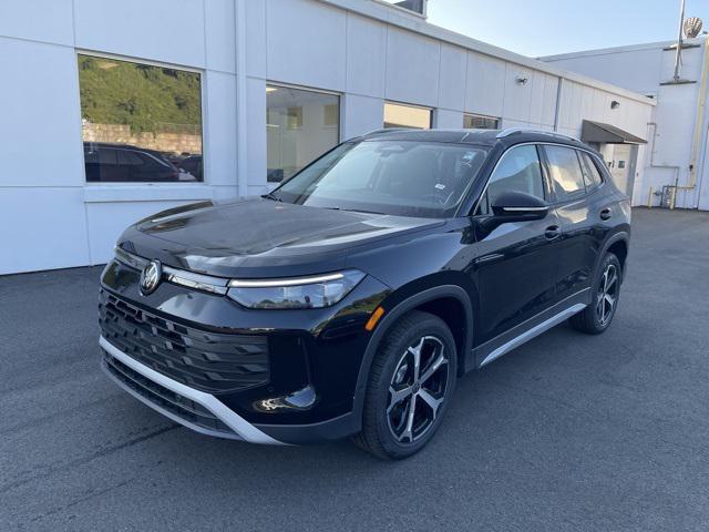 new 2025 Volkswagen Tiguan car, priced at $34,576