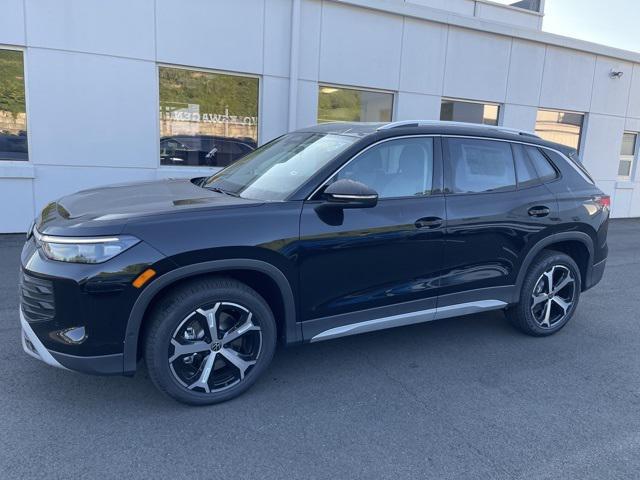 new 2025 Volkswagen Tiguan car, priced at $34,576