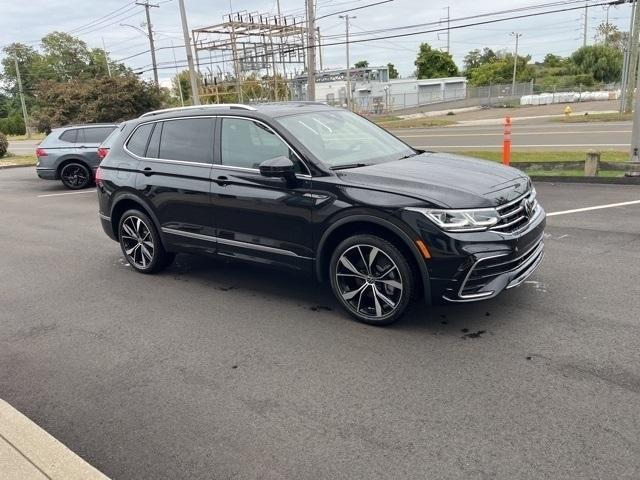 new 2024 Volkswagen Tiguan car, priced at $41,990