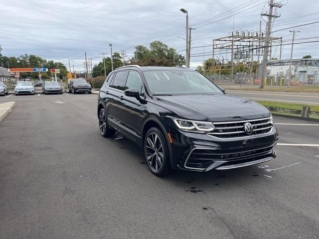 new 2024 Volkswagen Tiguan car, priced at $41,990