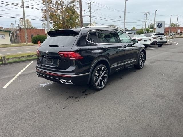 new 2024 Volkswagen Tiguan car, priced at $41,990