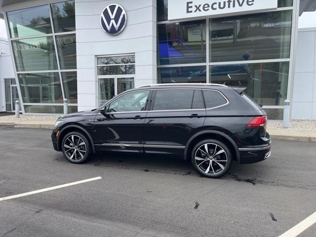 new 2024 Volkswagen Tiguan car, priced at $41,990