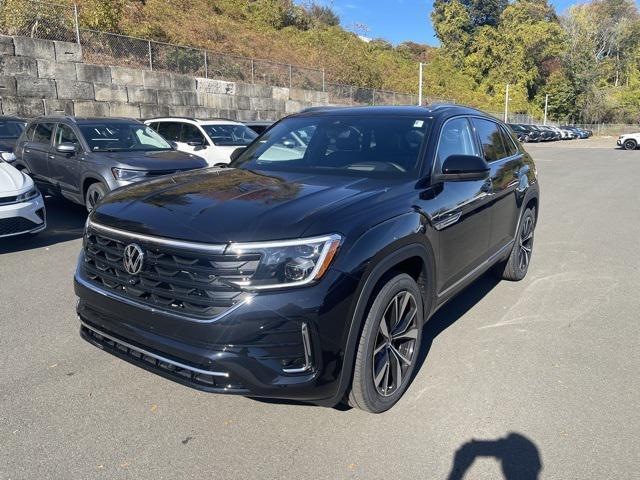 new 2026 Volkswagen Atlas Cross Sport car, priced at $54,151