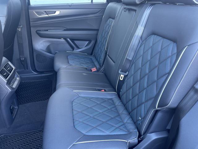 new 2026 Volkswagen Atlas Cross Sport car, priced at $54,151